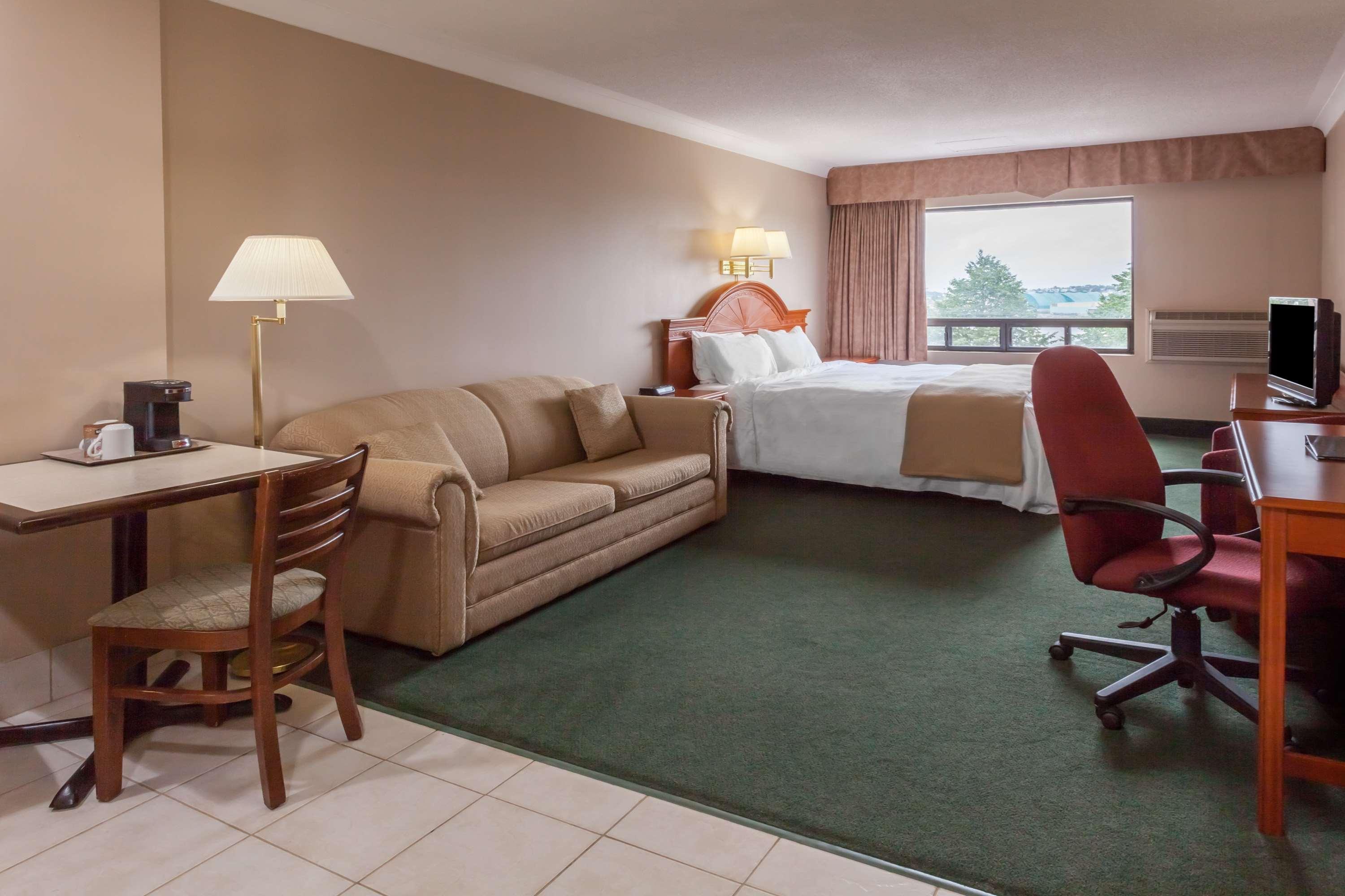 Crowne Plaza Saint John Harbour View By Ihg Hotel Exterior photo
