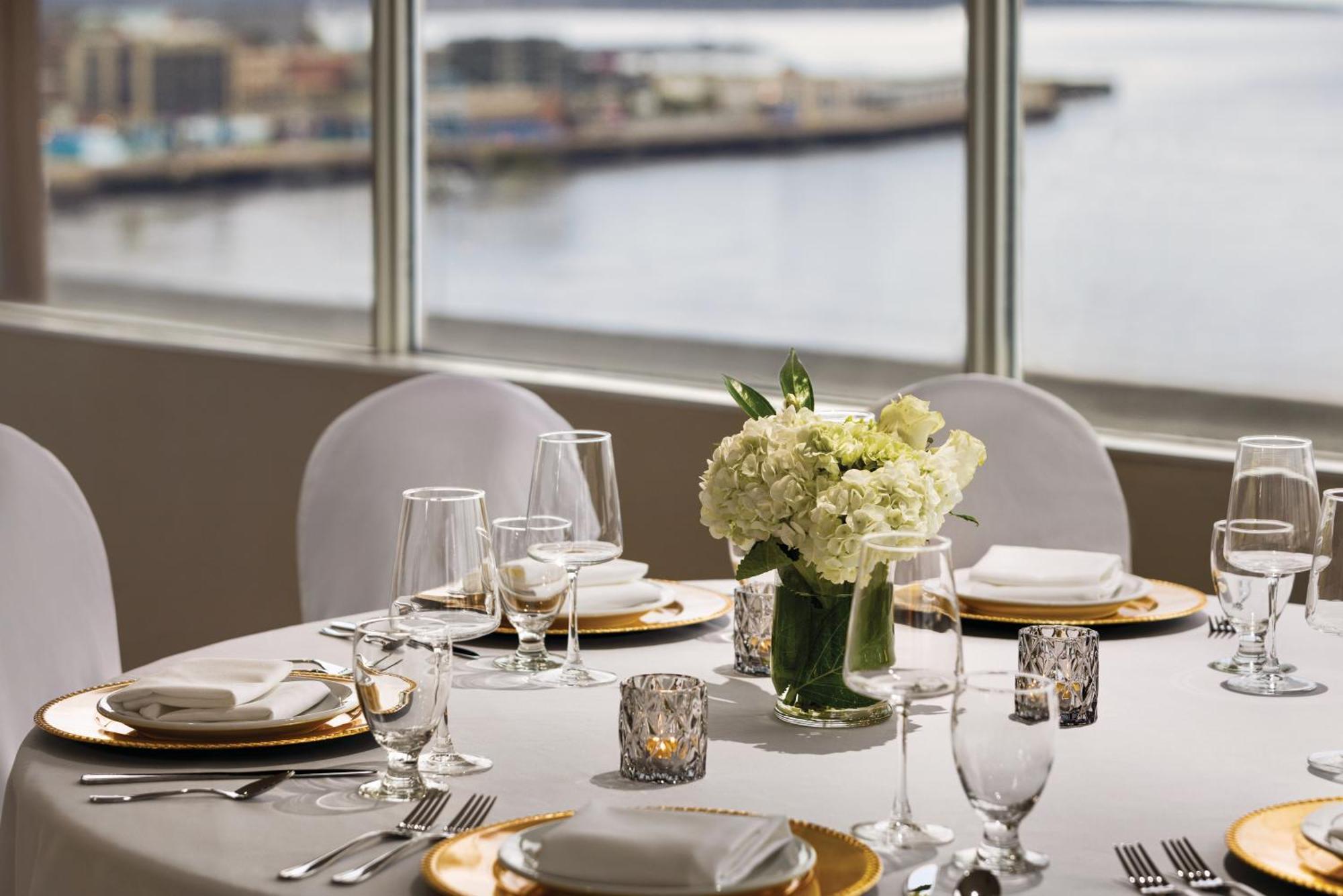 Crowne Plaza Saint John Harbour View By Ihg Hotel Exterior photo